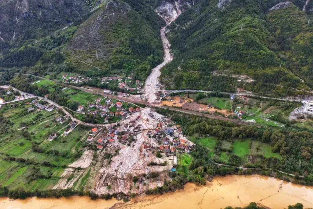 FUP po nalogu POSKOK-a izuzima predmete kao dokaze u vezi sa tragedijom u Donjoj Jablanici
